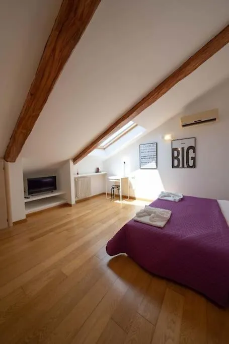 Napoli Kiss Apartment By Dimorra  Naples